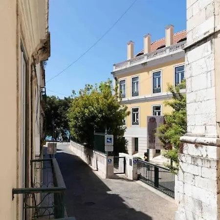 Historical 3 Bedroom Duplex In *