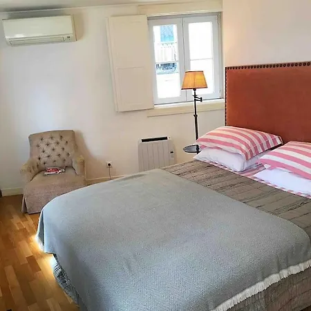 Apartmán Historical 3 Bedroom Duplex In *